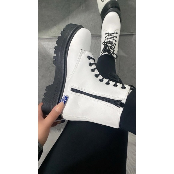 Shoes - White Platform Combat Boot